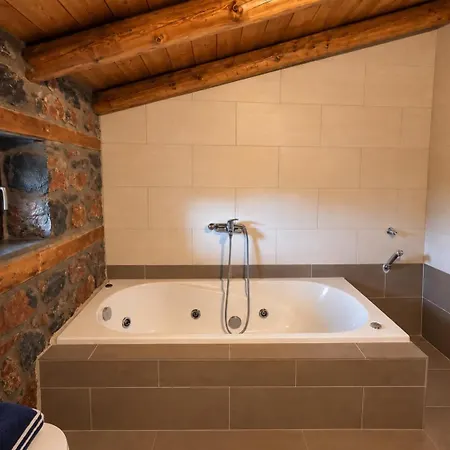 Aelios Petra Selene Villa Agios Athanasios (Pella)